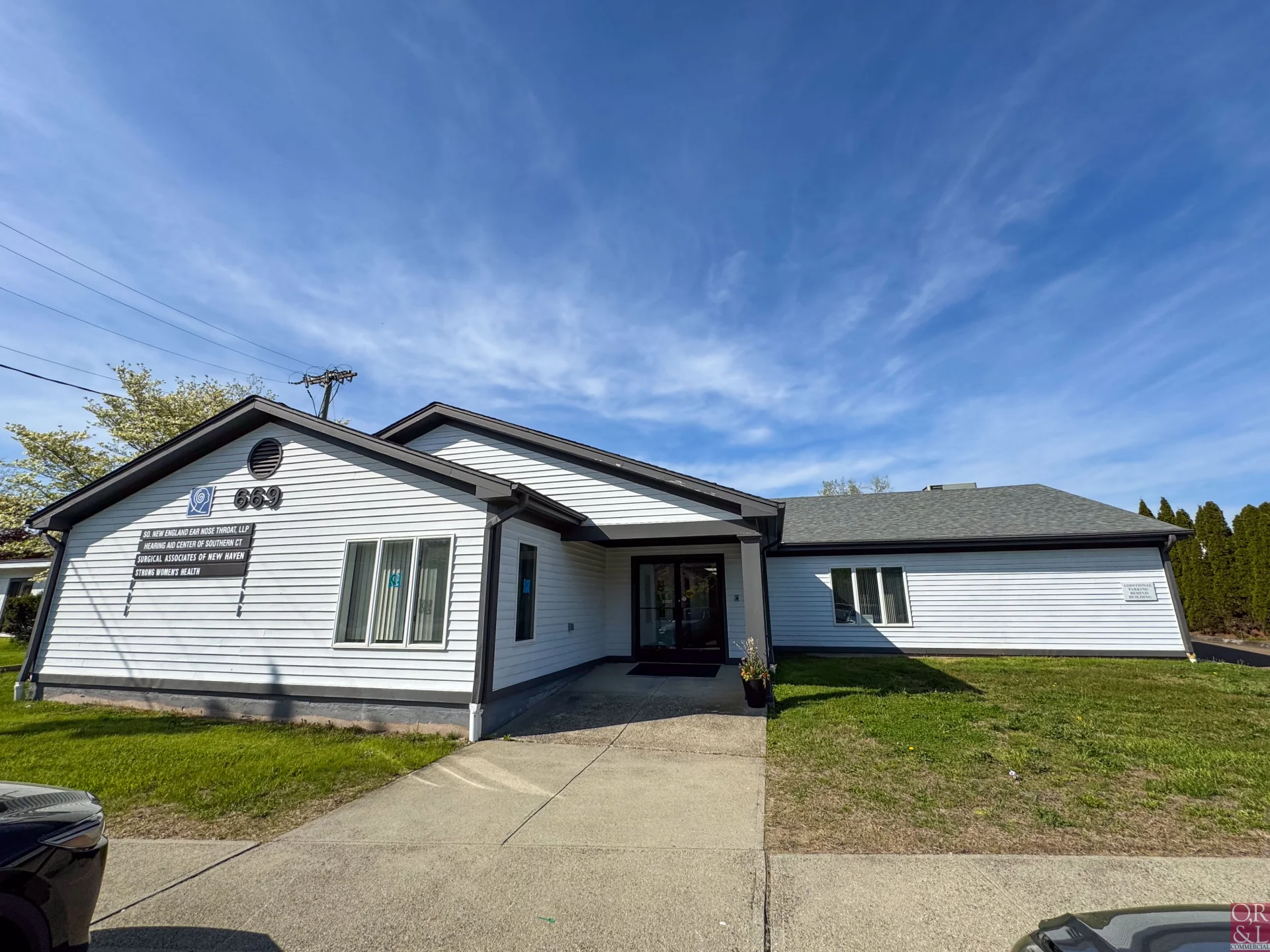 669 Boston Post Rd Guilford 3.webp